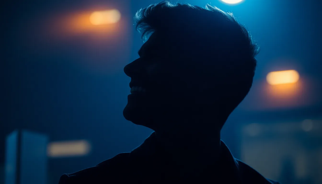 コーヒーを飲む男性